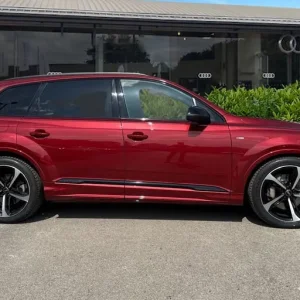 2023 Audi Q7 Black Edition 50 TDI quattro 286 PS tiptronic SUV DIESEL Automatic - Image 3