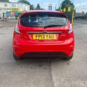 2013 Ford Fiesta 1.25 Zetec Hatchback - Image 6