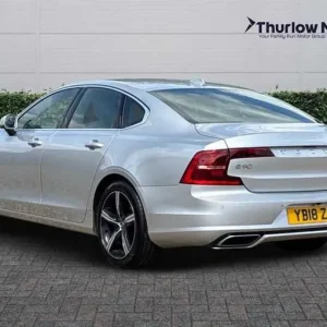 2018 Volvo S90 2.0 D4 R-Design Saloon 4dr Diesel Auto Euro 6 - Image 5