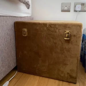 Velvet Chest Box - Image 3
