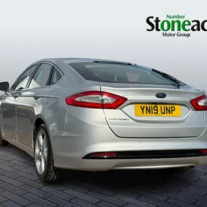 2019 Ford Mondeo 2.0 TDCi Titanium Hatchback - Image 4