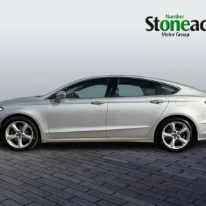 2019 Ford Mondeo 2.0 TDCi Titanium Hatchback - Image 5