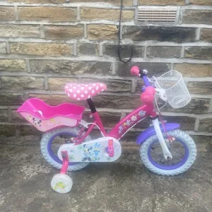 Kids Girls Bike With Baskets and Stabilisers