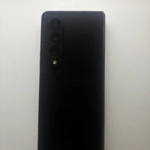 Samsung Galaxy Z Fold 4 - Image 2