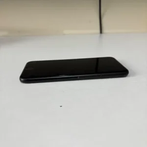 Apple iPhone 7 Jet Black 32GB - Image 4