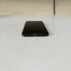 Apple iPhone 7 Jet Black 32GB - Image 7