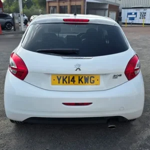 2014 Peugeot 208 1.6 e-HDi Allure 3-door Hatchback - Image 7