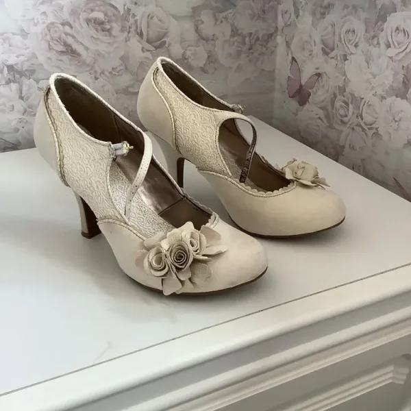 Ruby shoo