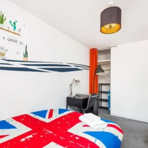 Cozy Double Room in Ringwood, New Forest - Image 2