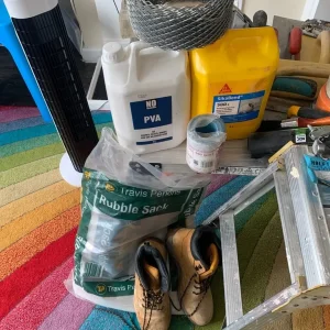 Various tools and equipment to go - Image 2