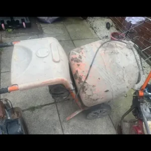 Cement mixer