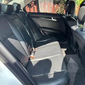 2013 Mercedes C220 4-door saloon - Image 8