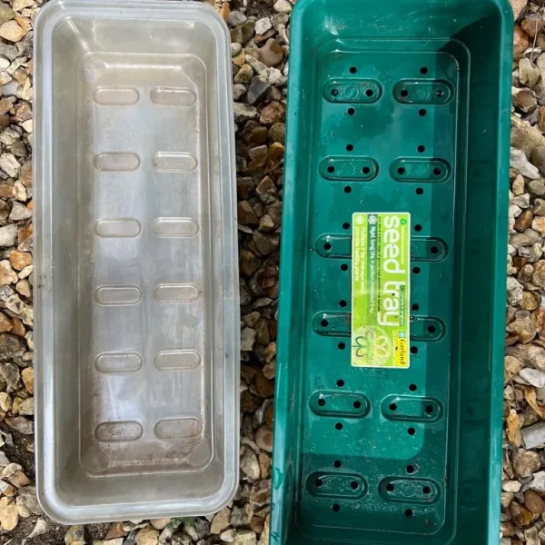 Plant propagation trays