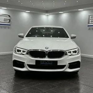 2018 BMW 5 Series 530e Hybrid - Image 5