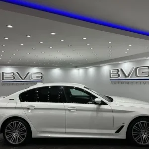 2018 BMW 5 Series 530e Hybrid - Image 8