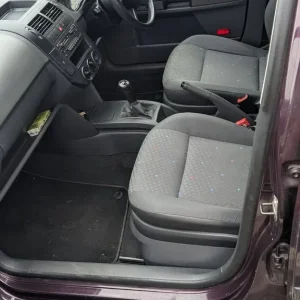 Volkswagen Polo Hatchback 2004 Manual 1.2L 5-door - Image 4