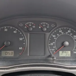 Volkswagen Polo Hatchback 2004 Manual 1.2L 5-door - Image 7