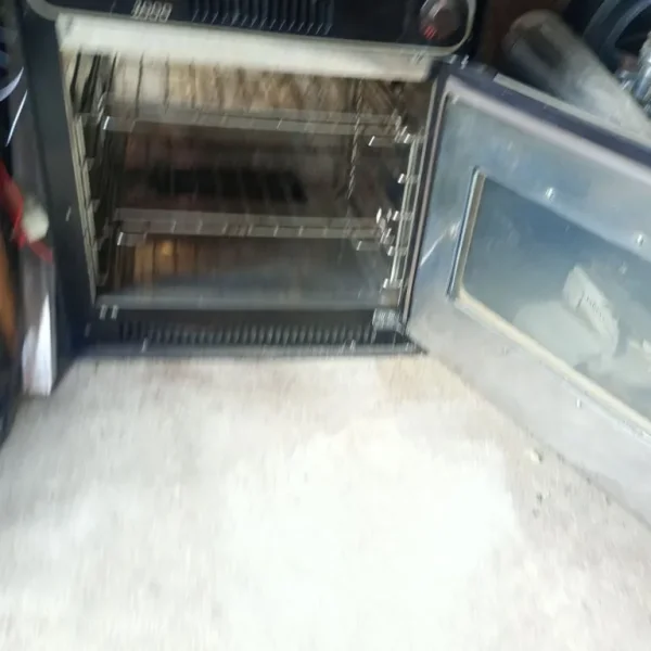 Oven and hob for caravan