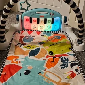 Baby walker, rocker and play mat - Image 6
