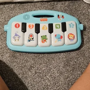 Baby walker, rocker and play mat - Image 7