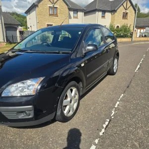 2007 Ford Focus 1.4 Manual Hatchback - Image 2