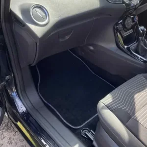2014 Ford Fiesta Hatchback Manual - Image 7