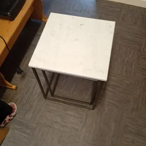 Marble side table - Image 2