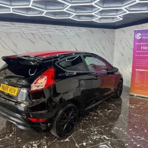 2016 Ford Fiesta 1.0T EcoBoost Zetec S Hatchback - Image 2
