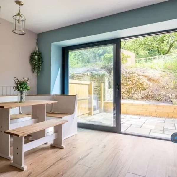 3 bedroom townhouse with roof garden in Verwood, Dorset