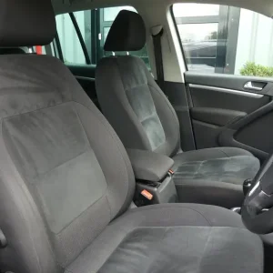 2014 Volkswagen Tiguan 2.0 TDi BlueMotion Tech 5-door Estate - Image 2