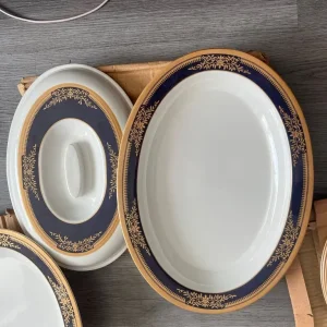 White Plastic Tableware Set - Image 2