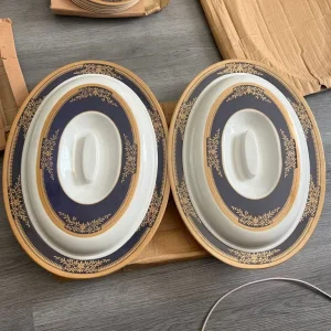 White Plastic Tableware Set - Image 3
