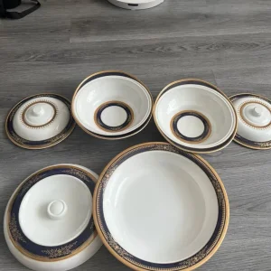 White Plastic Tableware Set - Image 5