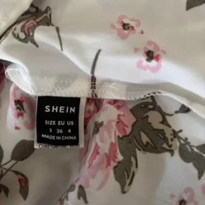 Women top - used - Image 2
