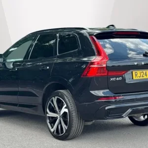 2024 Volvo XC60 PHEV Estate - Image 2