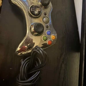 Xbox 360 and games - Image 2