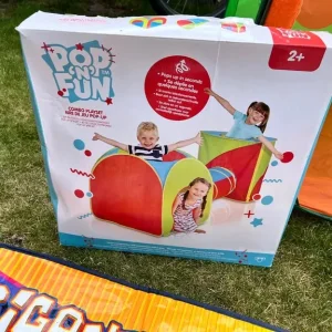 Garden toys, play tunnels, tents, ball pool, giant piano - Image 2