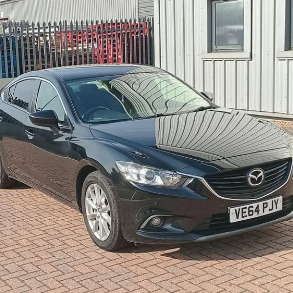 2015 Mazda6 SE-L Nav with SkyActiv-G 2.0L and Auto Transmission