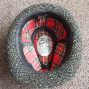 Vintage 1960s Dunn & Co Hand Woven Harris Tweed Trilby Hat - Image 3
