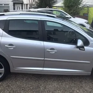 2013 Peugeot 207 SW 1.6 VTi Allure Tiptronic Estate - Image 7