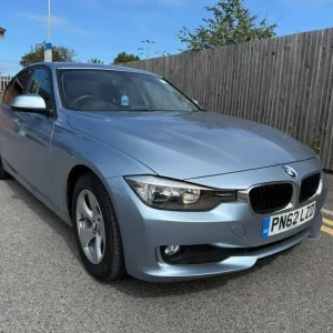 2012 BMW 3 Series 320d EfficientDynamics 4-door Saloon Diesel Manual - Image 2
