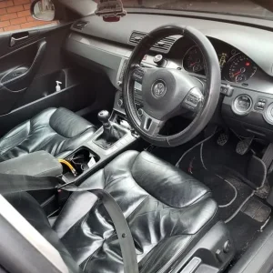 2010 Volkswagen Passat Manual 4-door