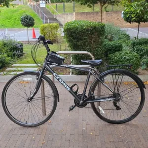Malvern Cross Hybrid Mens Bike