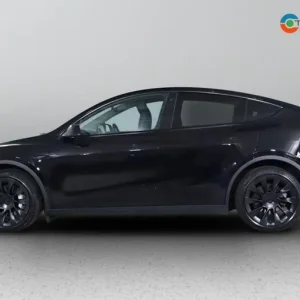 2022 Tesla Model Y Long Range Dual Motor 4WD Electric - Image 8