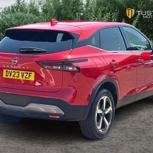 2023 Nissan Qashqai 1.3 Dig-T Hybrid with N-Connecta Features - Image 7