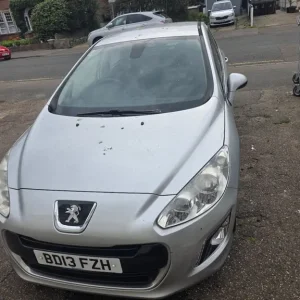 Peugeot 308 hatchback 2013 manual 1598cc 5-door
