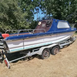 18ft boat and trailer - Image 3