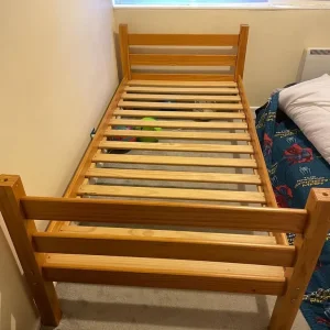 Single bed - Image 2