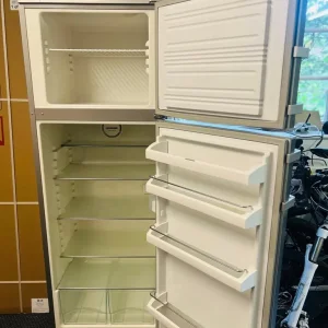 Fridge freezer - Image 3