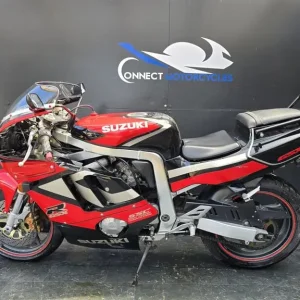 Suzuki GSXR 400 1992 Project Bike - Image 2
